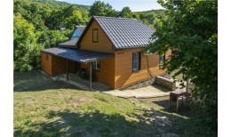 Металлочерепица камея Grand Line 0,5 GreenCoat Pural BT RR 32 темно-коричневый (RAL 8019 серо-коричневый)