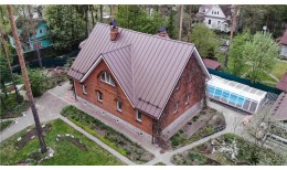 Фальц двойной стоячий Grand Line 0,45 Drap ST с пленкой на замках RAL 8017 шоколад