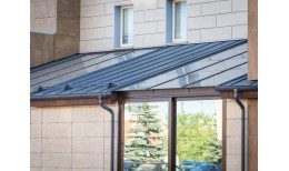 Фальц двойной стоячий Line Grand Line 0,5 GreenCoat Pural BT, matt с пленкой на замках RR2H3 (RAL 7016 антрацитово-серый)