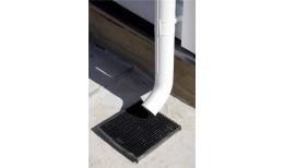 Хомут трубы на кирпич 90 мм RAL9003 сигнальный белый