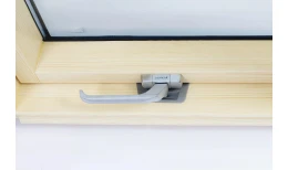 Деревянное мансардное окно FTP (СH)